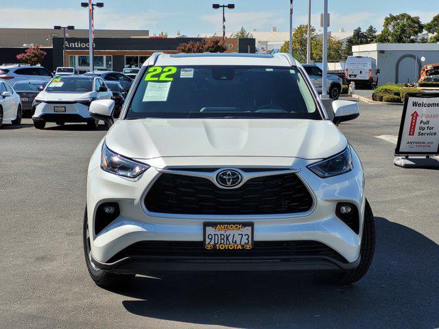 used 2022 Toyota Highlander car, priced at $37,889