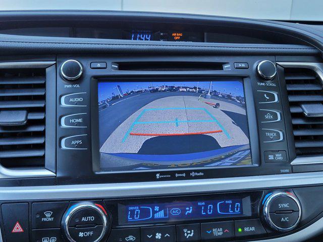 used 2019 Toyota Highlander car, priced at $30,999