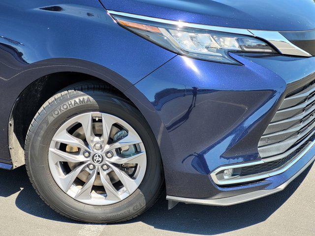 used 2023 Toyota Sienna car, priced at $43,999