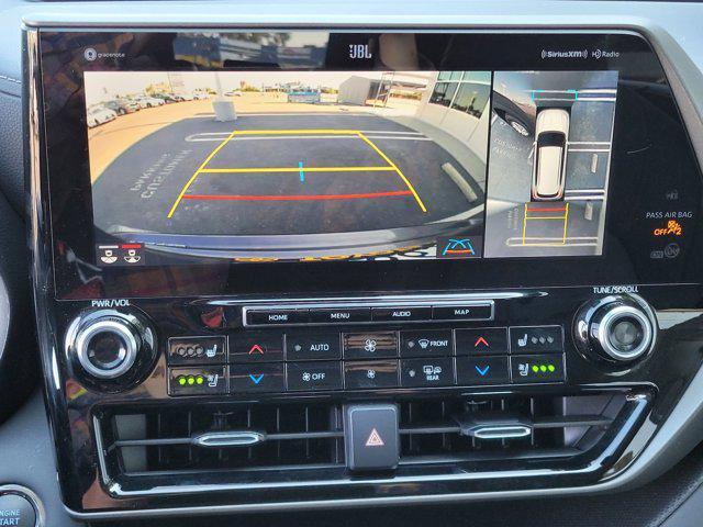 used 2022 Toyota Highlander car, priced at $43,888