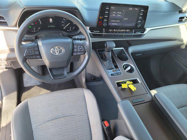 used 2023 Toyota Sienna car