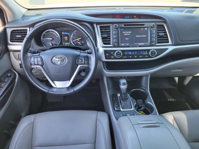 used 2019 Toyota Highlander Hybrid car