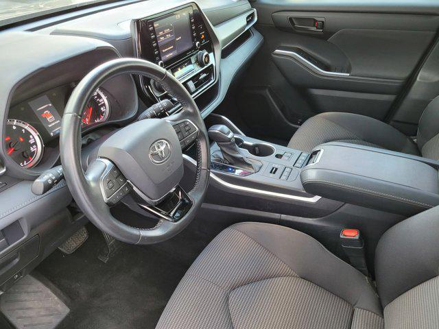 used 2021 Toyota Highlander car, priced at $33,988