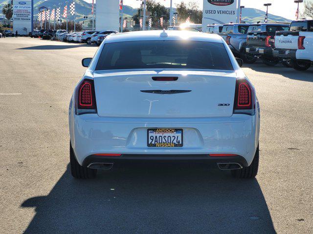 used 2022 Chrysler 300 car, priced at $30,888