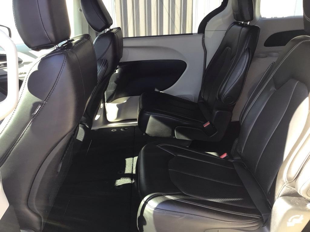 used 2023 Chrysler Pacifica car, priced at $27,000