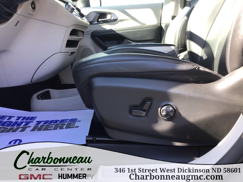 used 2023 Chrysler Pacifica car, priced at $25,000