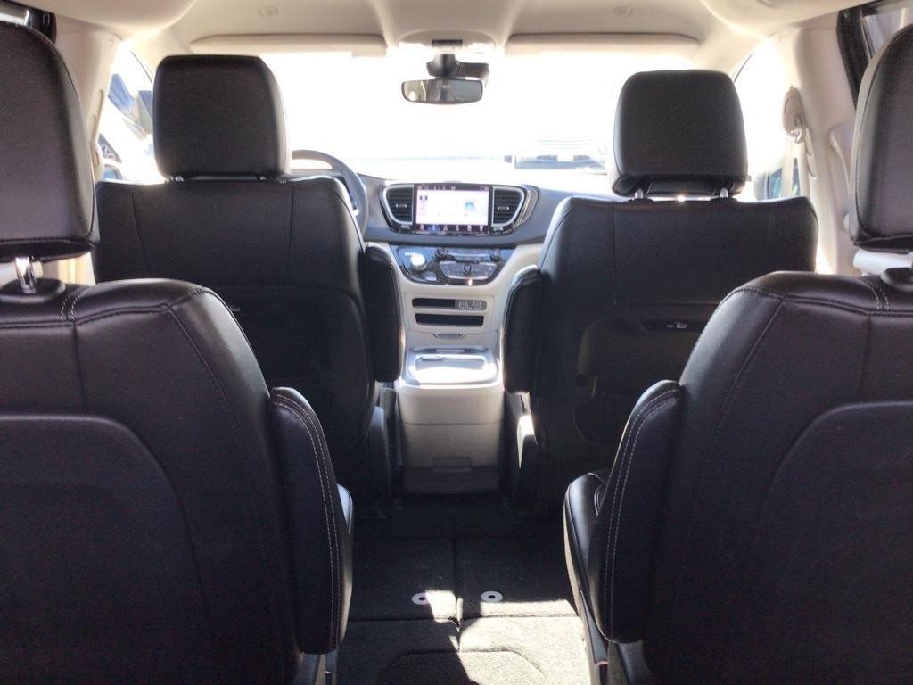 used 2023 Chrysler Pacifica car, priced at $27,000