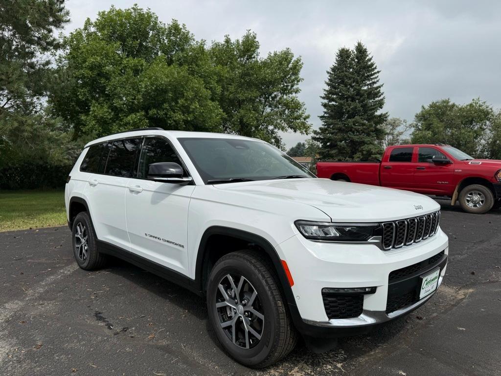 new 2025 Jeep Grand Cherokee L car, priced at $51,547
