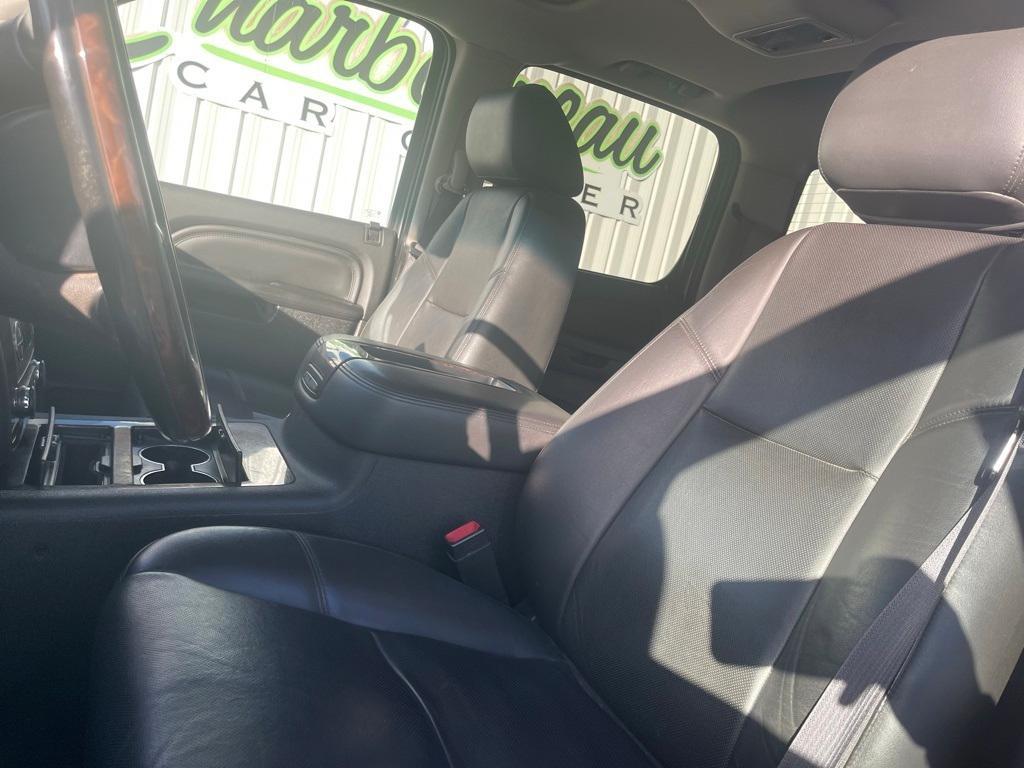 used 2013 GMC Sierra 2500 car, priced at $25,000