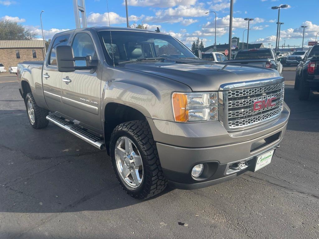 used 2013 GMC Sierra 2500 car, priced at $25,000