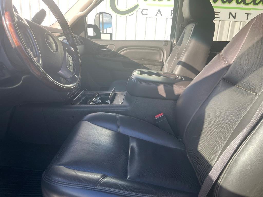 used 2013 GMC Sierra 2500 car, priced at $25,000