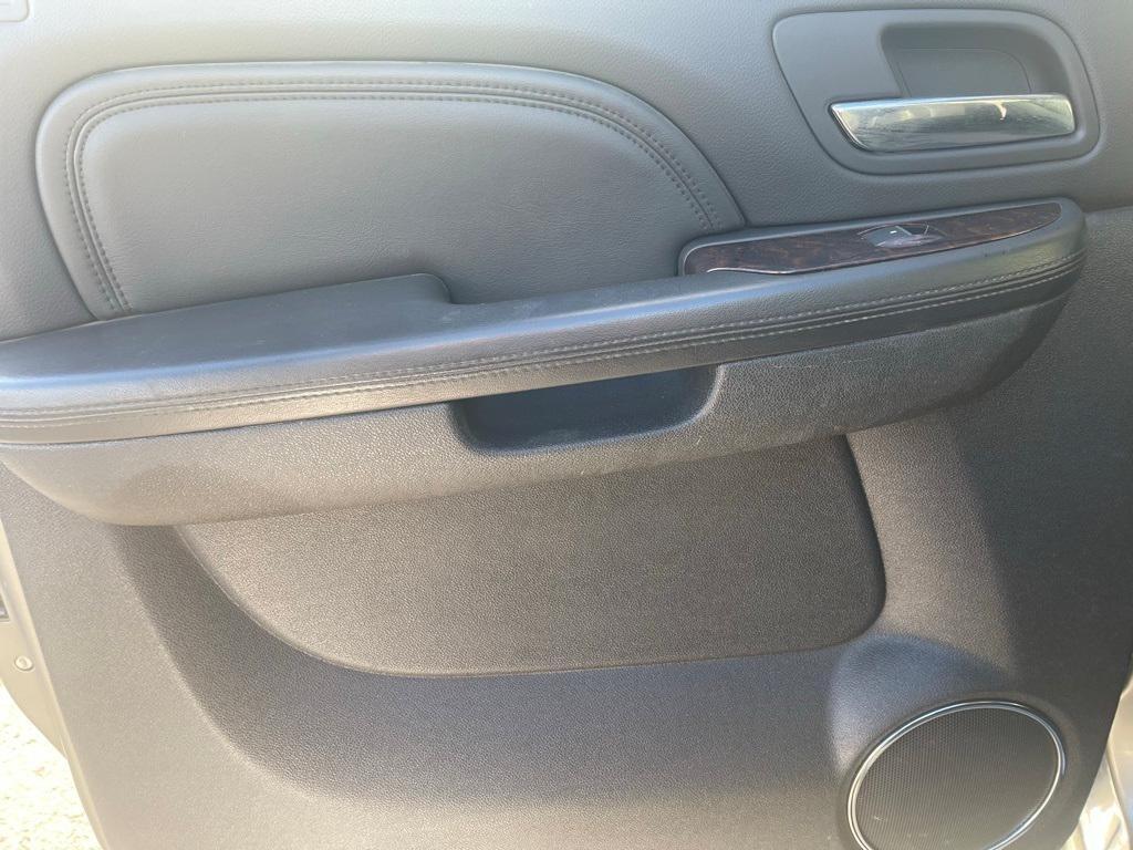 used 2013 GMC Sierra 2500 car, priced at $25,000