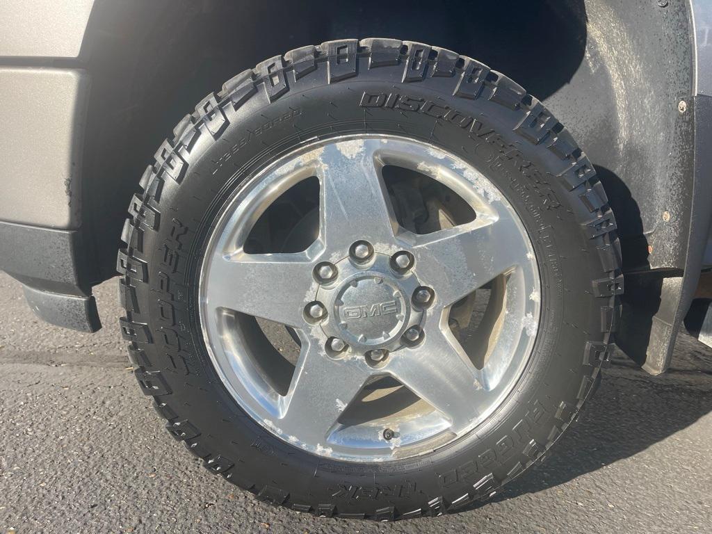 used 2013 GMC Sierra 2500 car, priced at $25,000