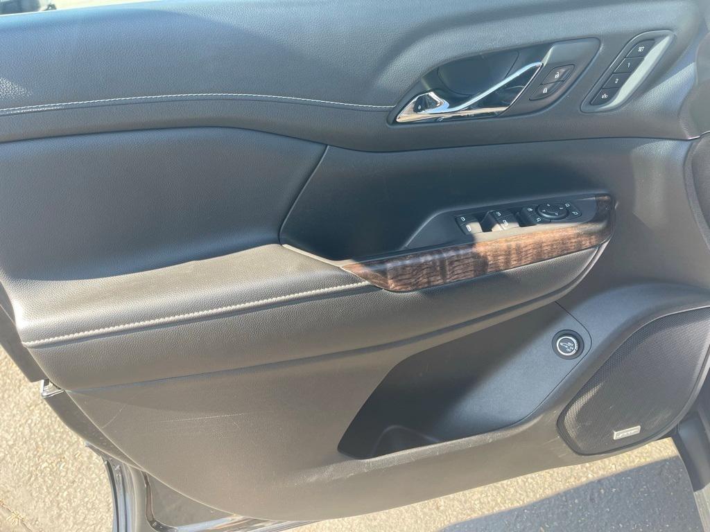 used 2020 GMC Acadia car, priced at $25,000