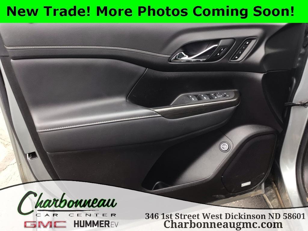 used 2023 GMC Acadia car, priced at $28,000