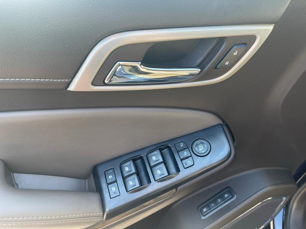 used 2018 GMC Yukon car, priced at $26,000
