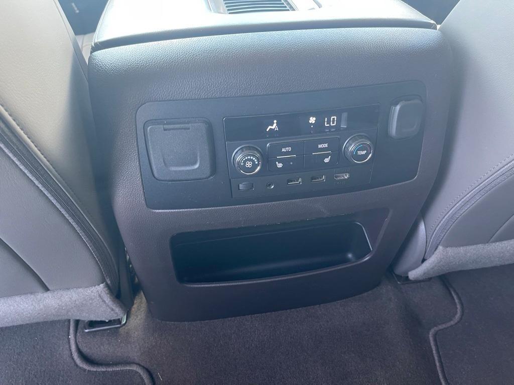used 2018 GMC Yukon car, priced at $26,000