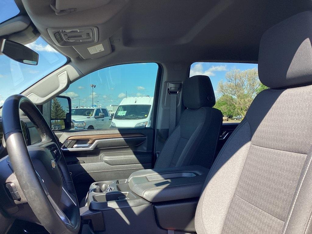 used 2024 Chevrolet Silverado 2500 car, priced at $49,999