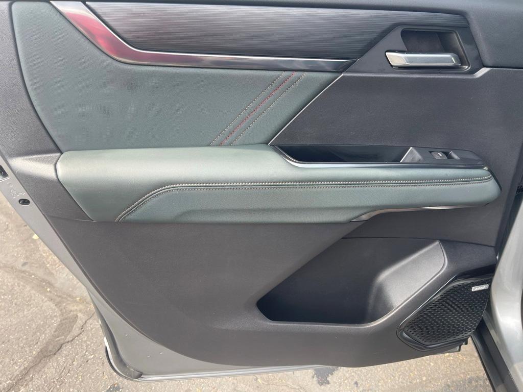 used 2024 GMC Acadia car, priced at $48,000