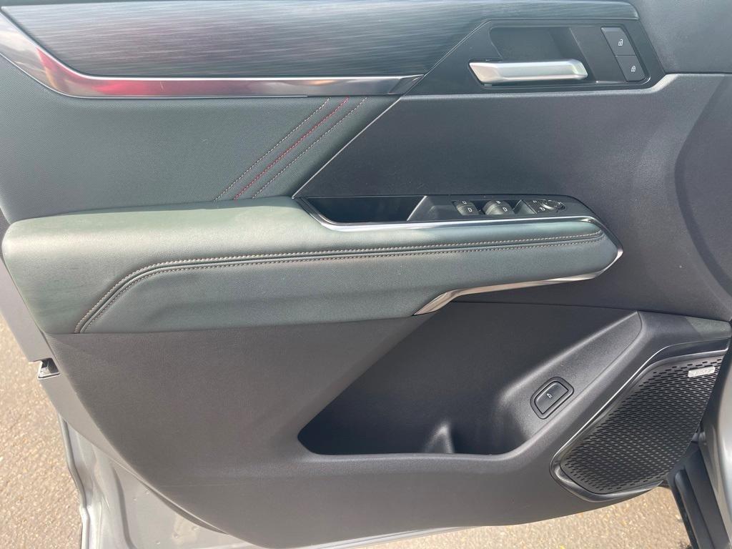 used 2024 GMC Acadia car, priced at $48,000