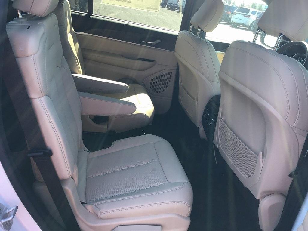 new 2025 Jeep Grand Cherokee L car, priced at $53,435