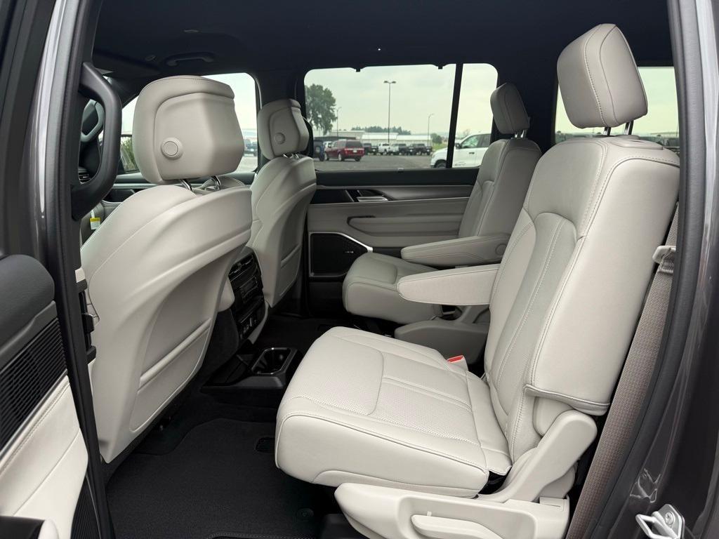 new 2025 Jeep Wagoneer L car, priced at $73,830