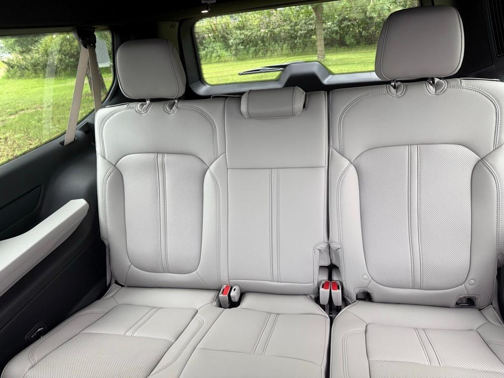 new 2025 Jeep Wagoneer L car, priced at $73,830