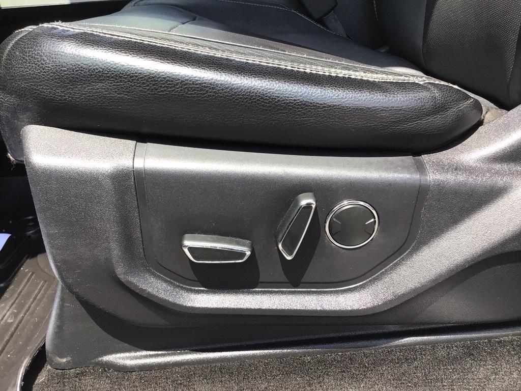 used 2015 Ford F-150 car, priced at $17,000