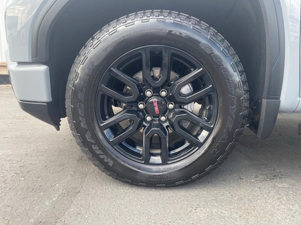 used 2024 GMC Sierra 1500 car, priced at $44,000