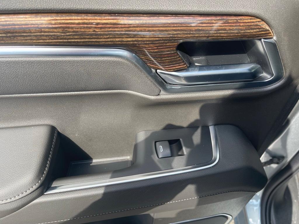 new 2025 GMC Sierra 1500 car, priced at $48,340