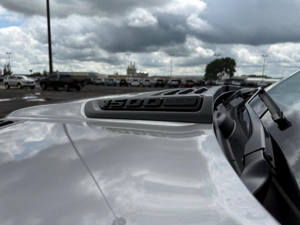 new 2025 Ram 1500 car, priced at $59,349