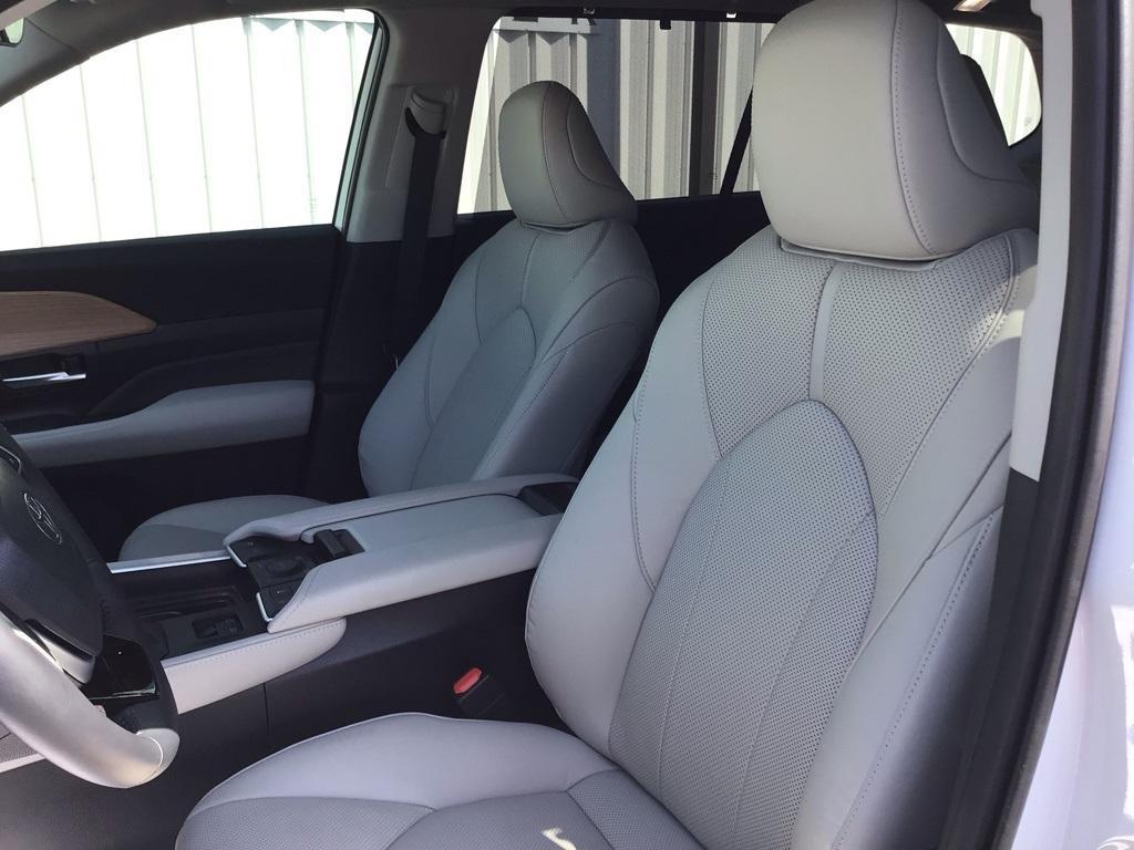 used 2024 Toyota Grand Highlander car, priced at $52,000