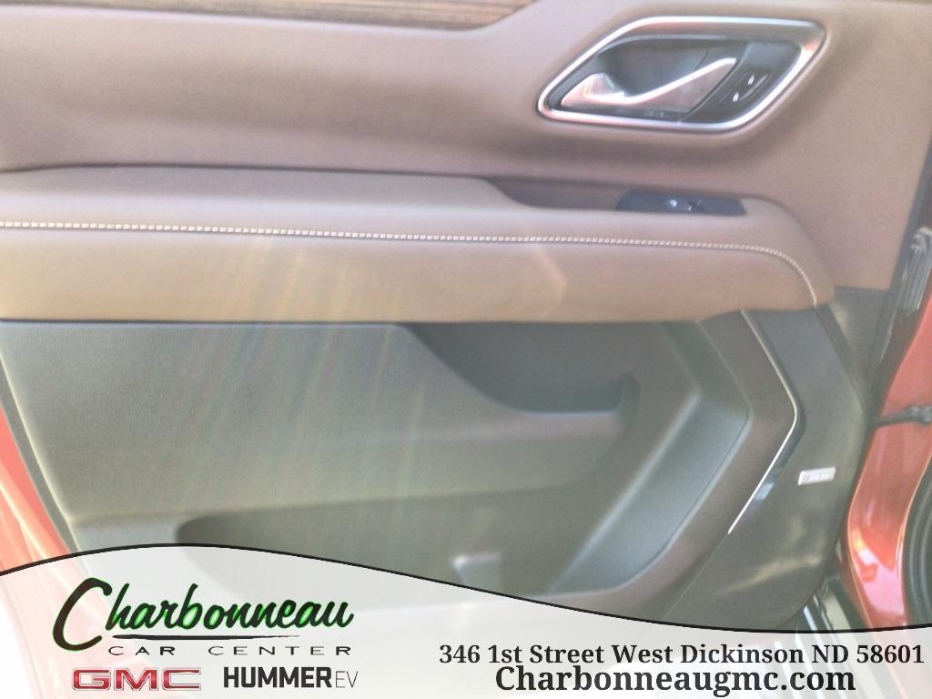 used 2024 Chevrolet Suburban car, priced at $76,000