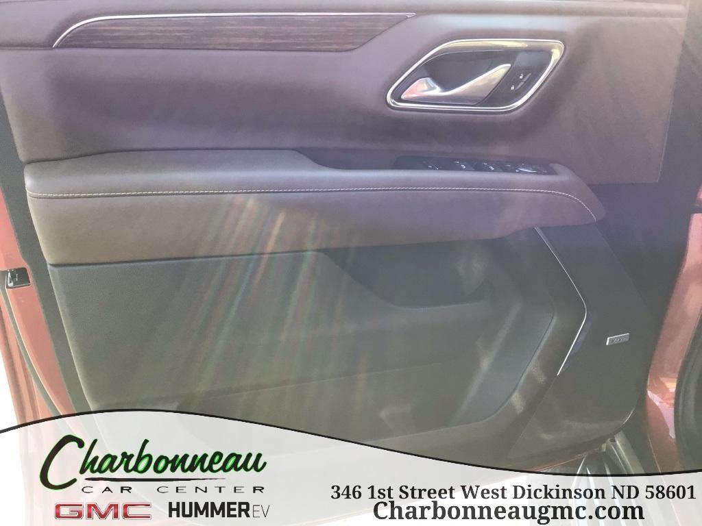 used 2024 Chevrolet Suburban car, priced at $76,000