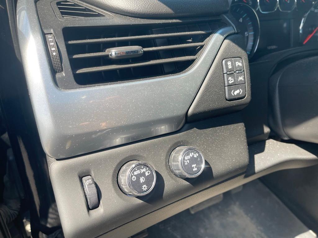 used 2018 Chevrolet Suburban car, priced at $22,000