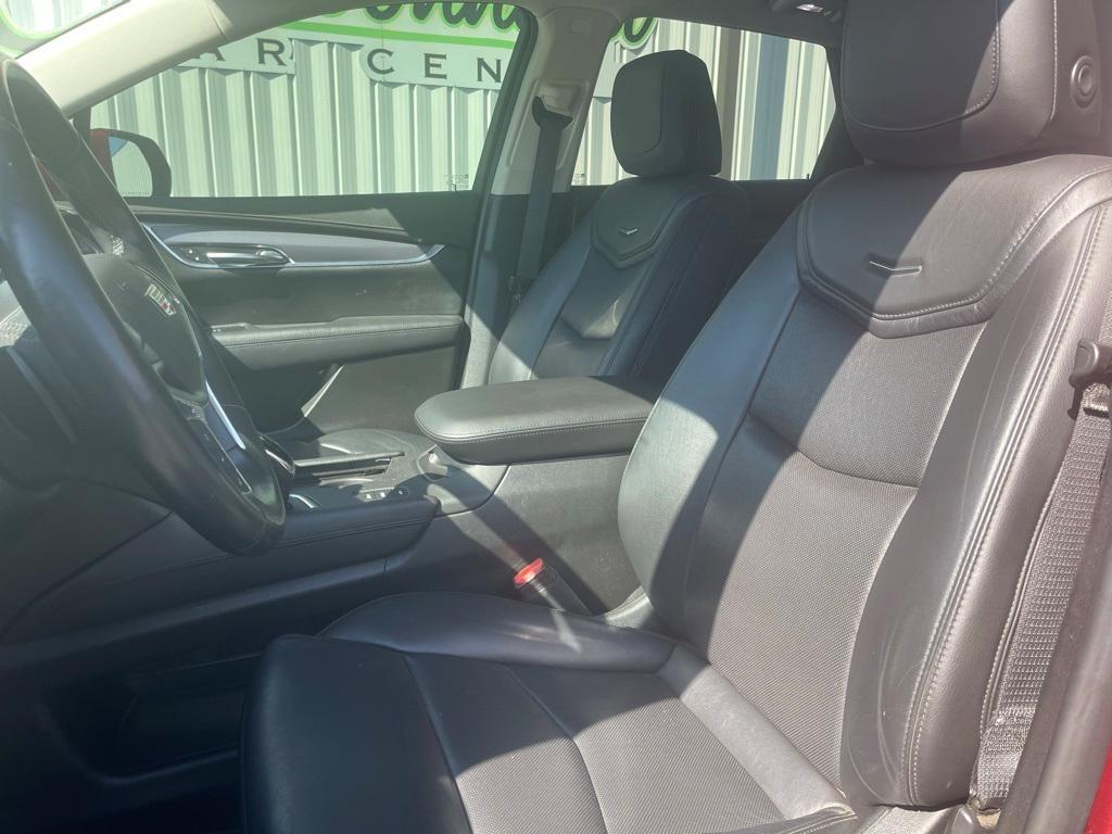 used 2019 Cadillac XT5 car, priced at $22,000