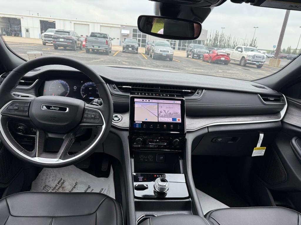 new 2025 Jeep Grand Cherokee L car, priced at $46,888