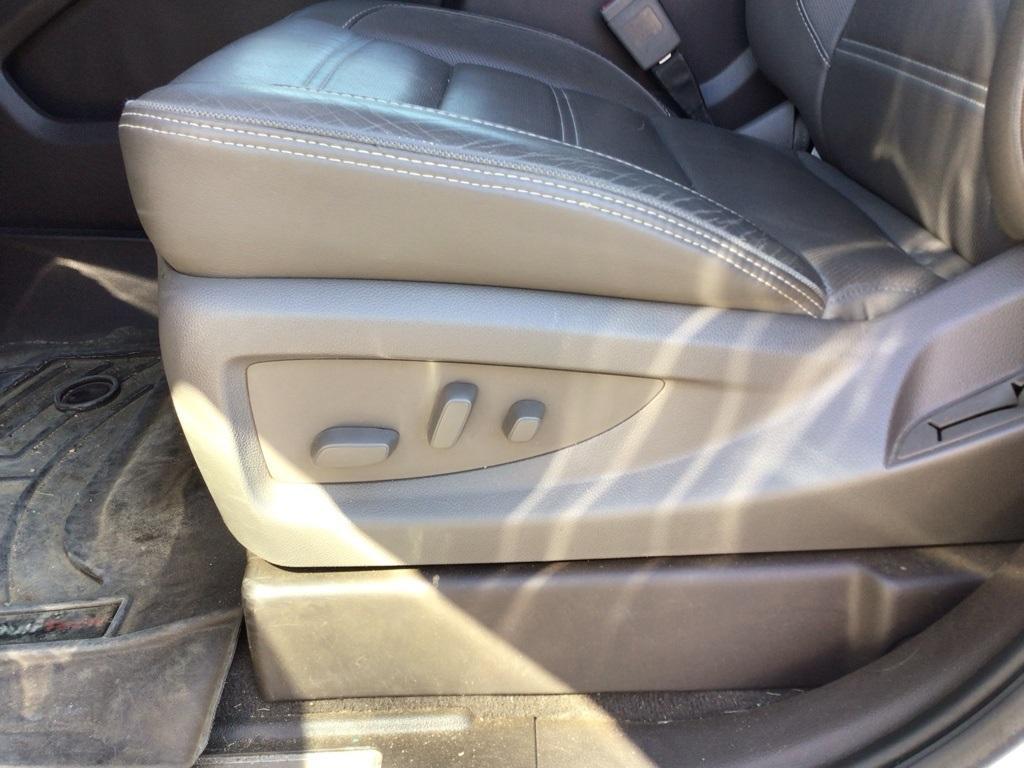 used 2020 GMC Yukon car, priced at $45,000