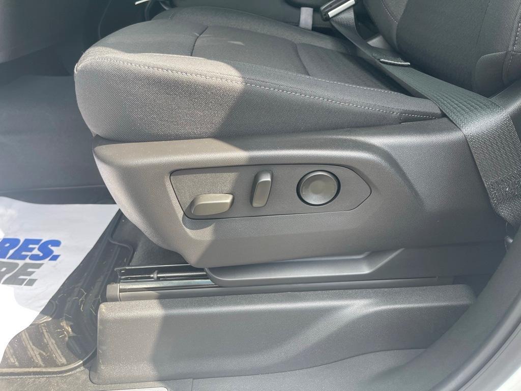 new 2025 GMC Sierra 1500 car, priced at $49,250