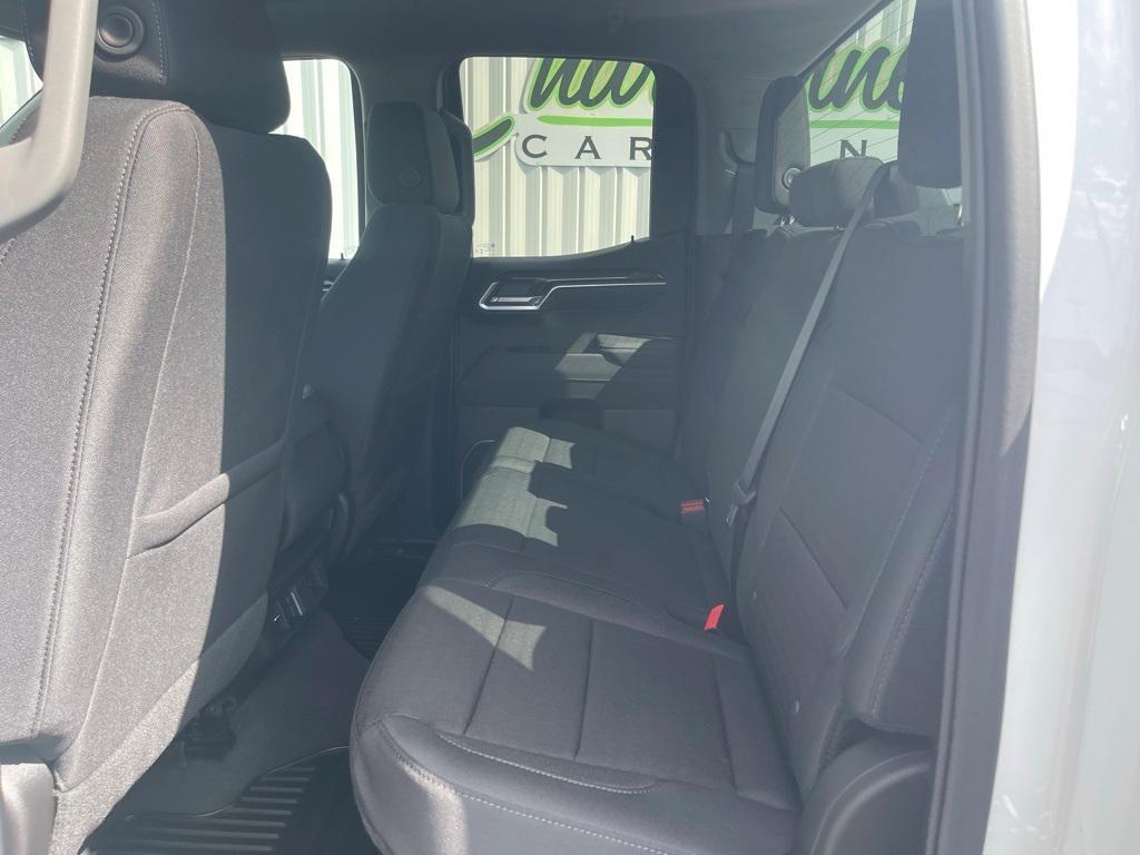 new 2025 GMC Sierra 1500 car, priced at $49,250