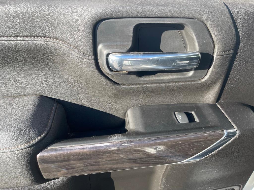 used 2023 Chevrolet Silverado 2500 car, priced at $38,000