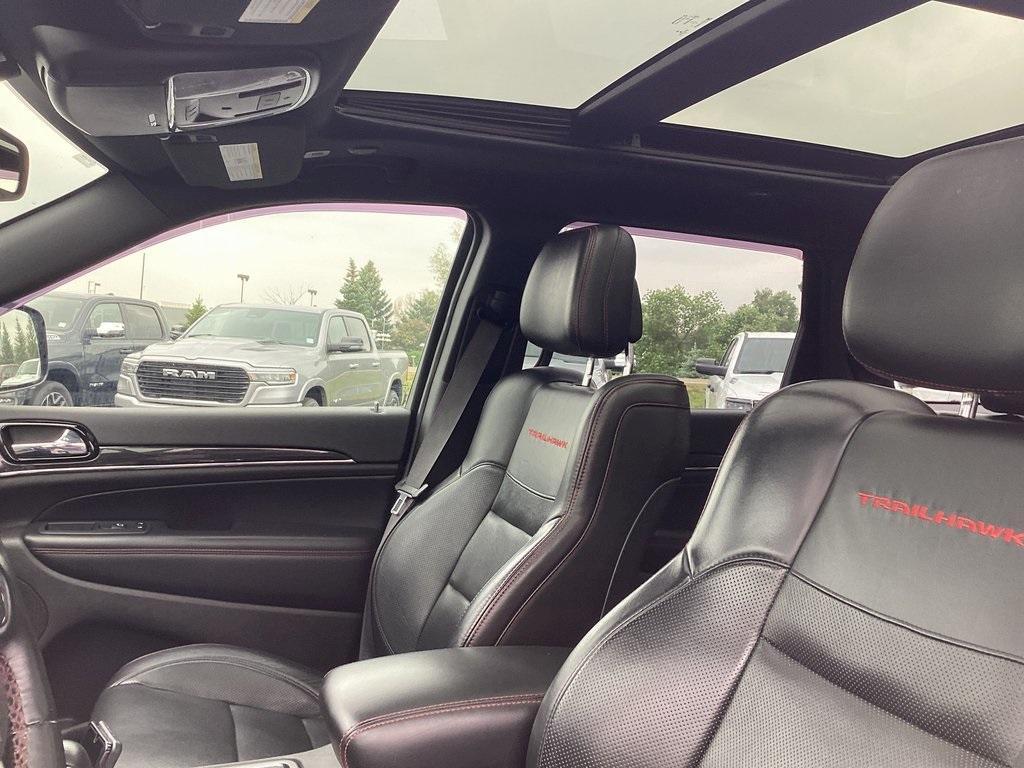 used 2020 Jeep Grand Cherokee car, priced at $27,999