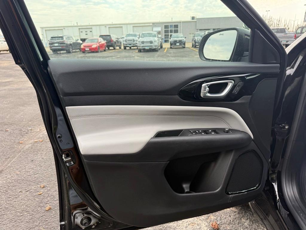 new 2025 Jeep Compass car, priced at $36,391