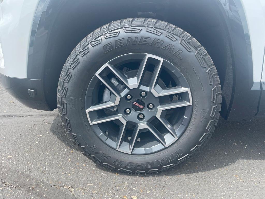 new 2026 GMC Terrain car, priced at $39,595