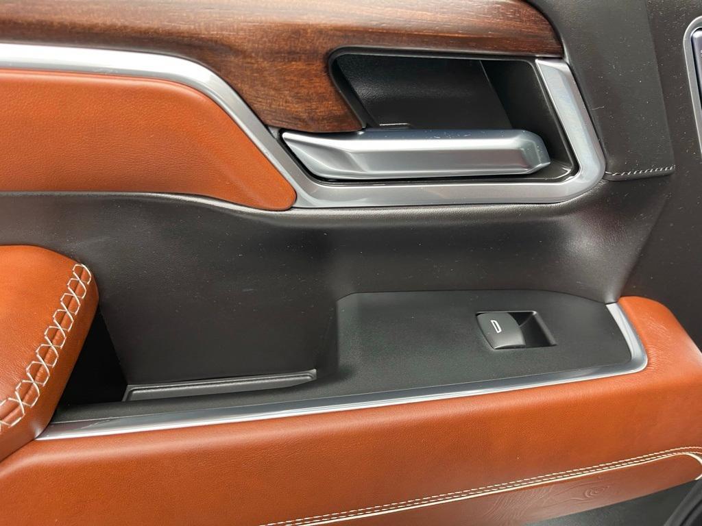 used 2024 GMC Sierra 2500 car, priced at $80,000