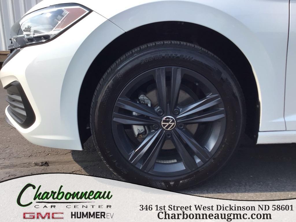 used 2024 Volkswagen Jetta car, priced at $22,000