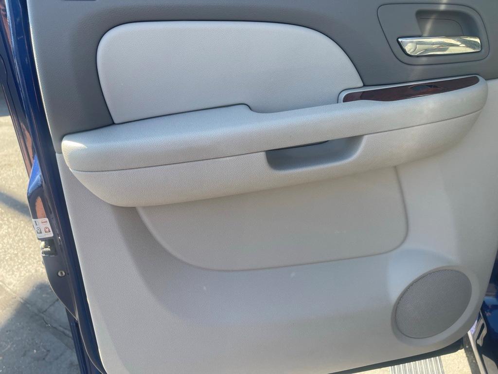 used 2014 Chevrolet Silverado 2500 car, priced at $28,000