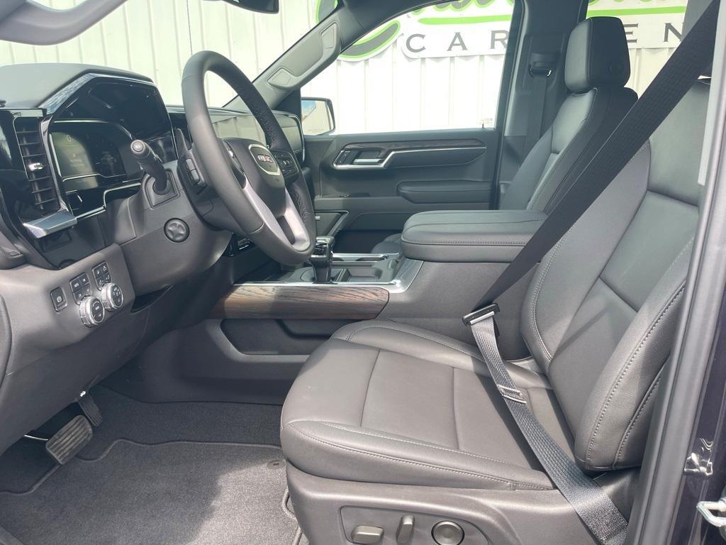 new 2025 GMC Sierra 1500 car, priced at $60,715