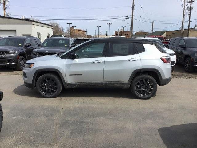 new 2024 Jeep Compass car, priced at $36,331