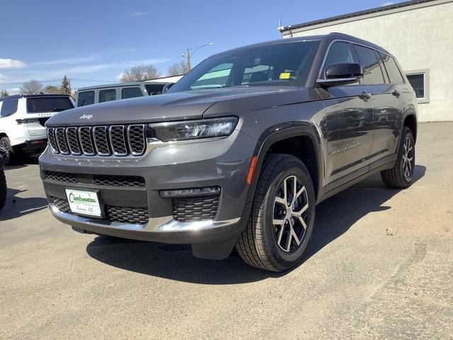 new 2024 Jeep Grand Cherokee L car, priced at $52,338